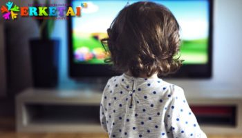 Как оторвать ребенка от телевизора ?